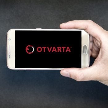 smartfon telefon OTVARTA logo