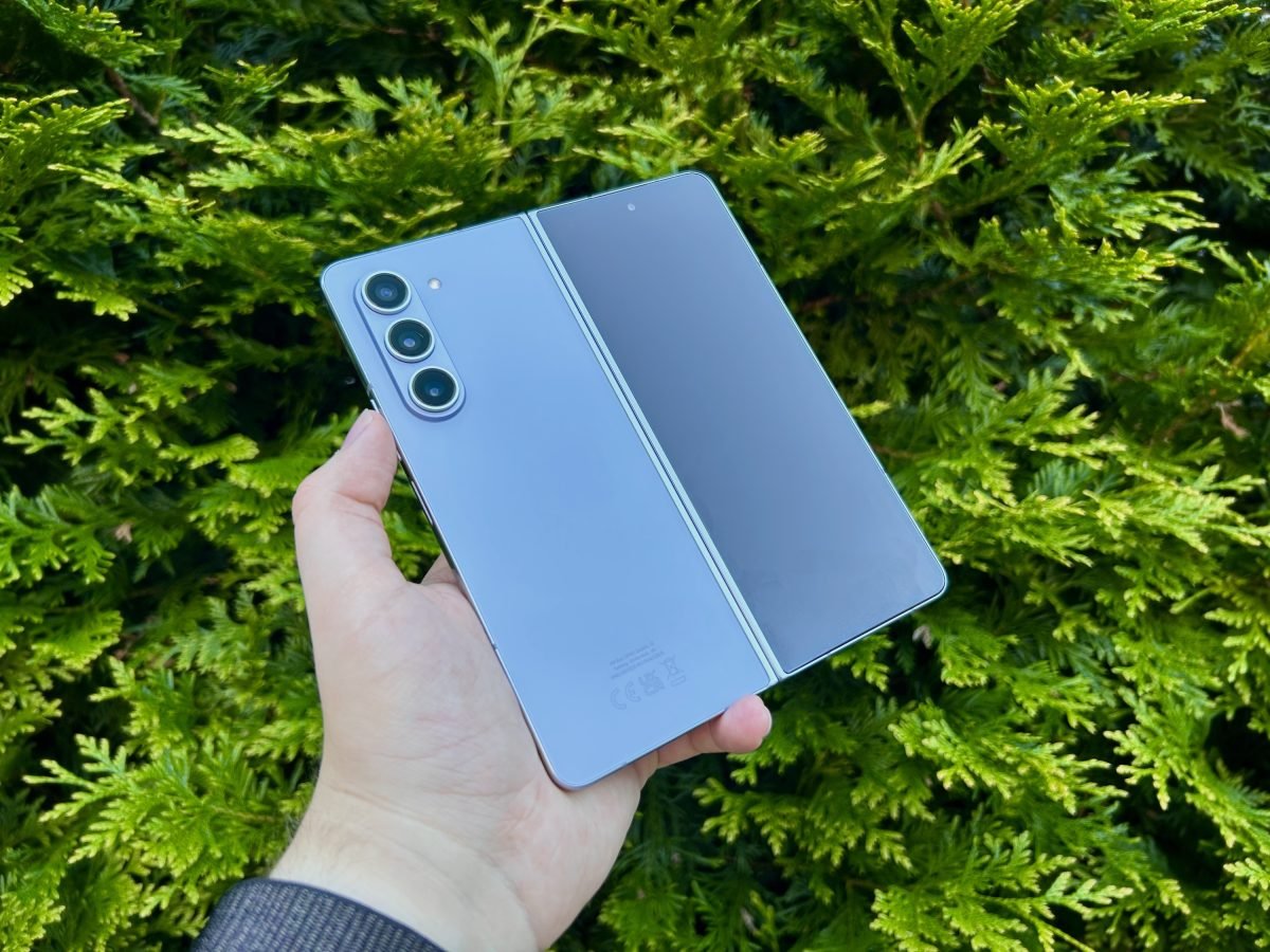 Samsung Galaxy Z Fold 5